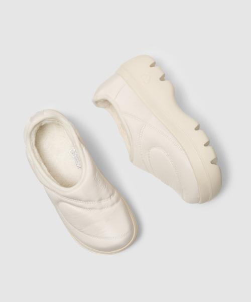 Fuzzy padding clog_Beige