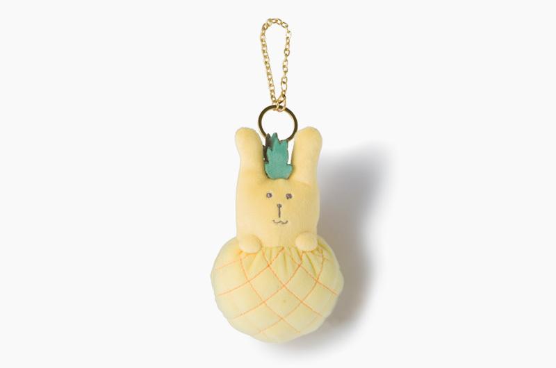 PINEAPPLE RAB KEY RING