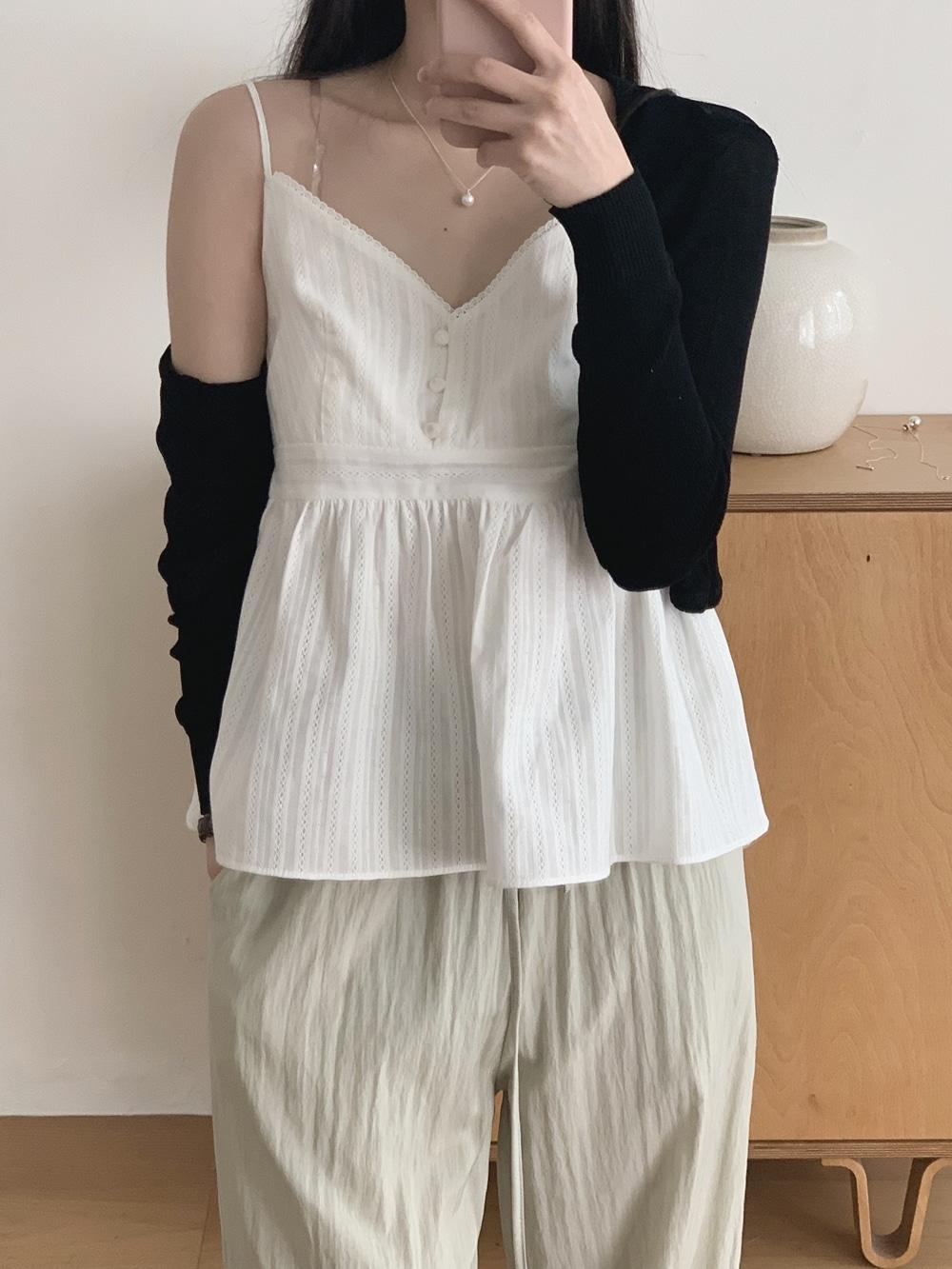 마리앙 sleeveless blouse