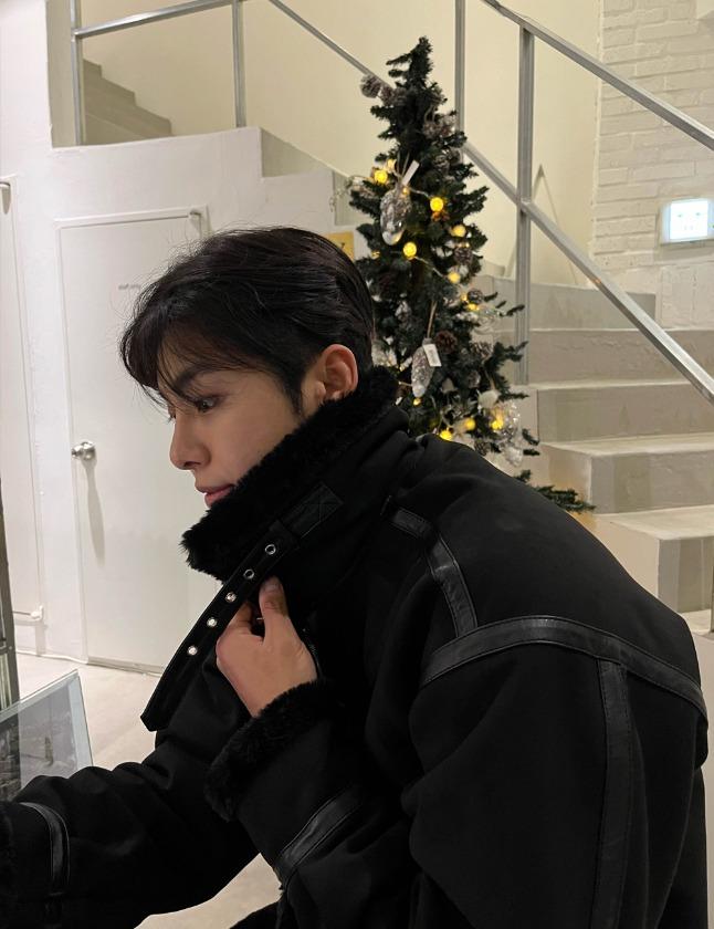 원 밍크 퍼 무스탕(1color)