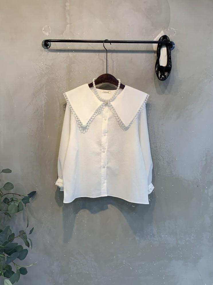 (봄신상,무료배송)실라 벌룬 레이스 빅카라 블라우스 3color