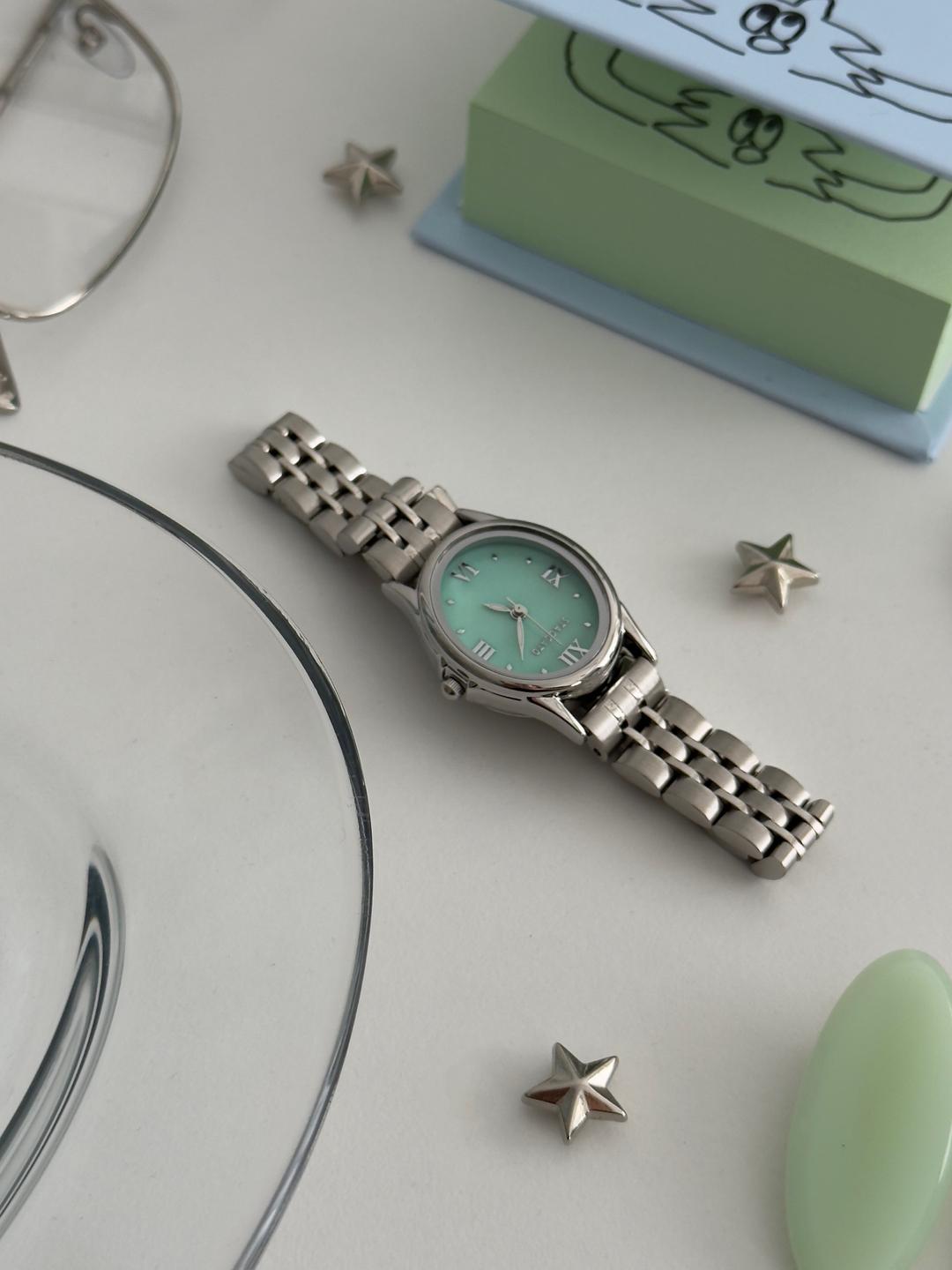 [select] [5차] 오벌 메탈 손목 시계 2colors