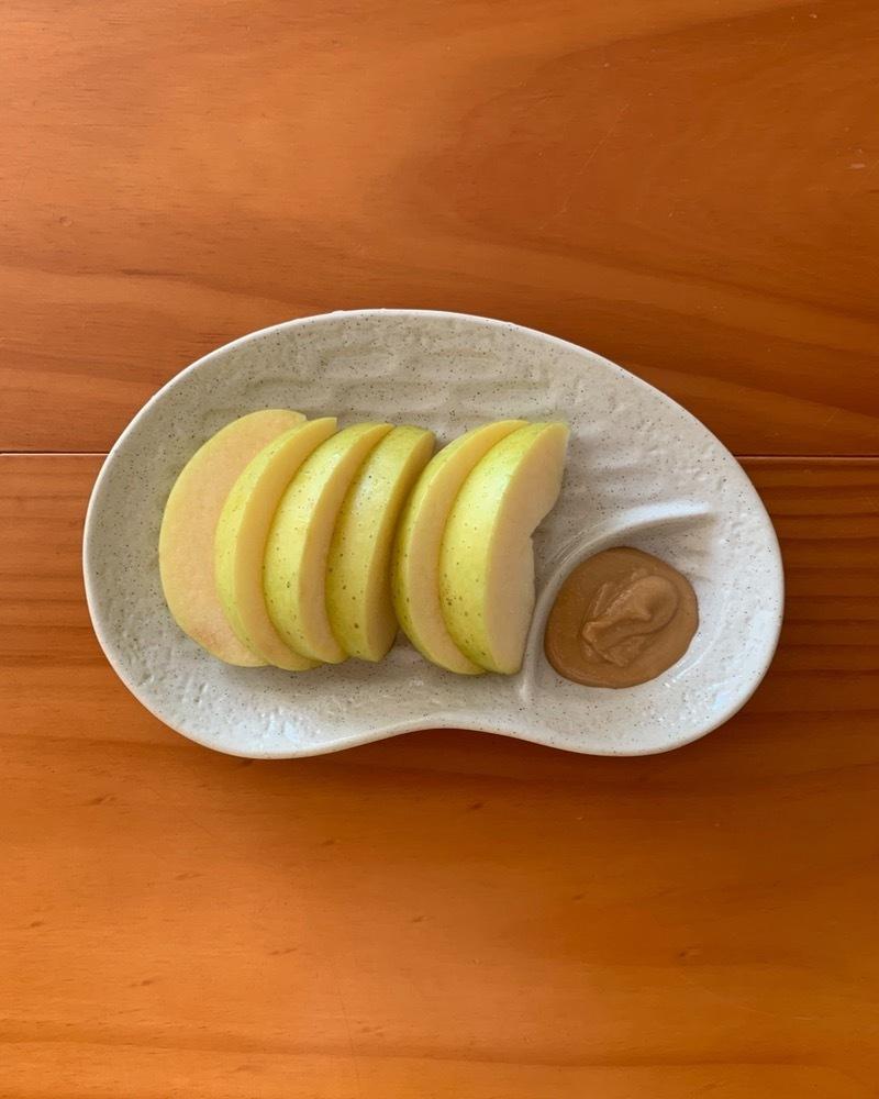 Peanut plate