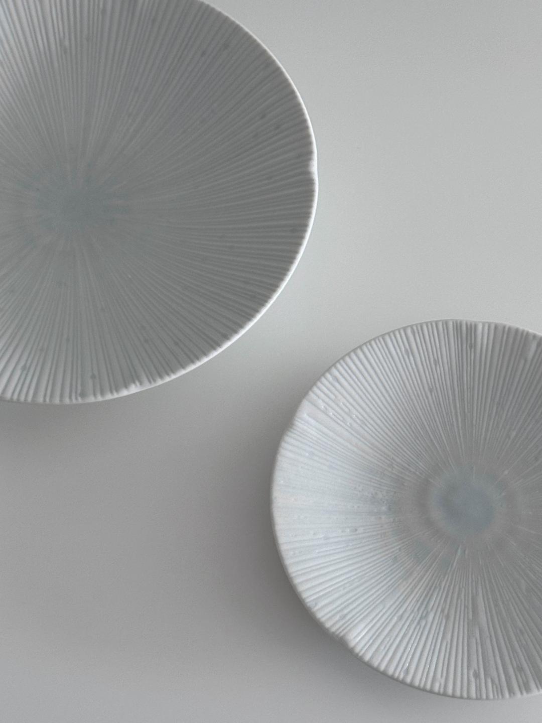 Dewdrop plate