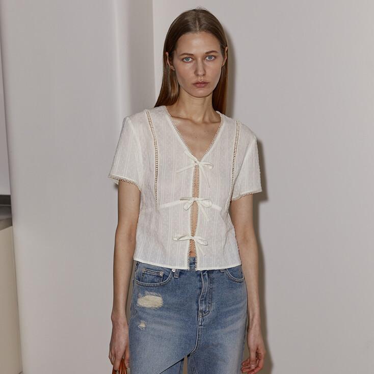 LACE STRAP BLOUSE - IVORY