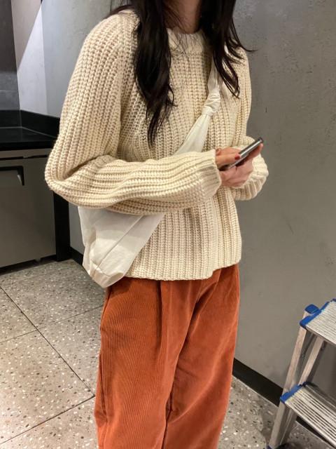 톰톰 니트 겨울 두꺼운 아이보리 블루 따뜻한 크롭 니트 : 프사이샵