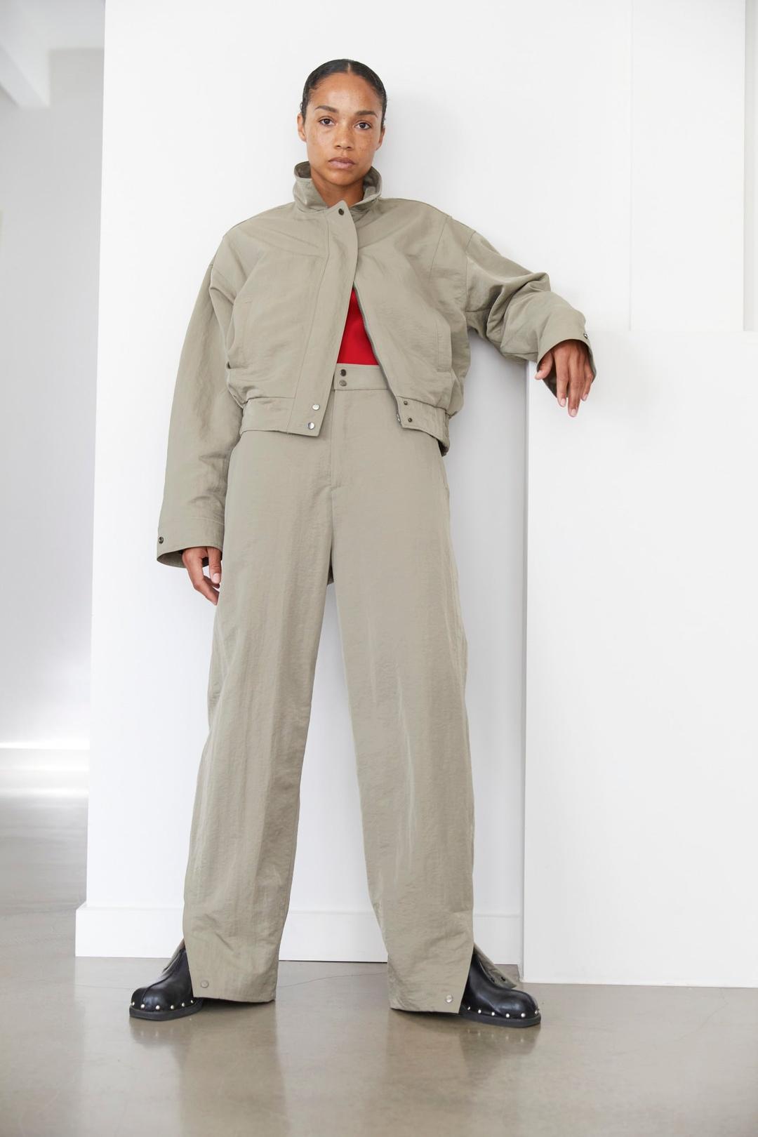 GIWA BOMBER JACKET - 1 / OLIVE GREY