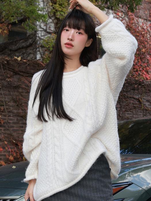 클래식 트위스트 라운드 니트 아이보리 VW623