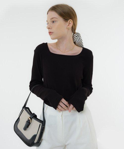 Basic Square Neck T-Shirt 티셔츠