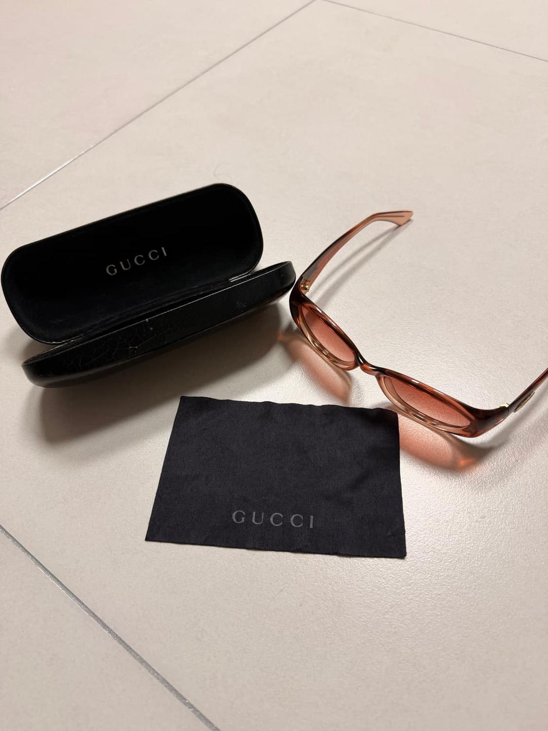 구찌 선글라스 여성용 핑크빛 | 후루츠패밀리