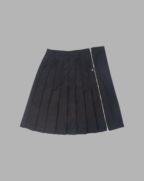 PLEATS LAP SKIRT (BLACK)