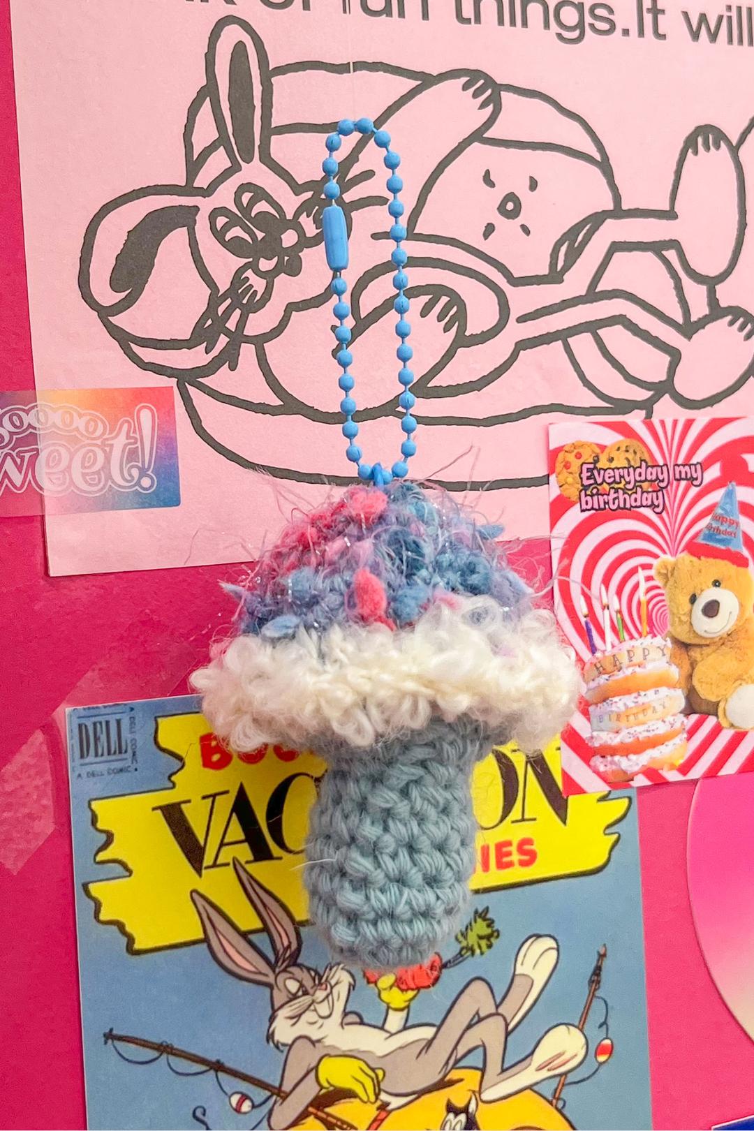 poisonous mushroom keyring (iron blue)