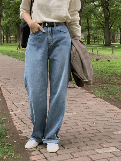 이치 하이웨스트 세미 와이드핏 데님 팬츠(중청)