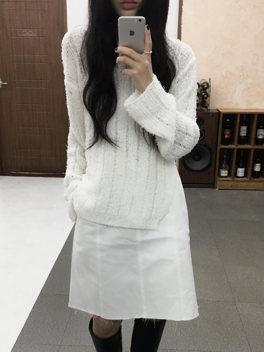 모에버 슬릿 트임 데미지 그물니트