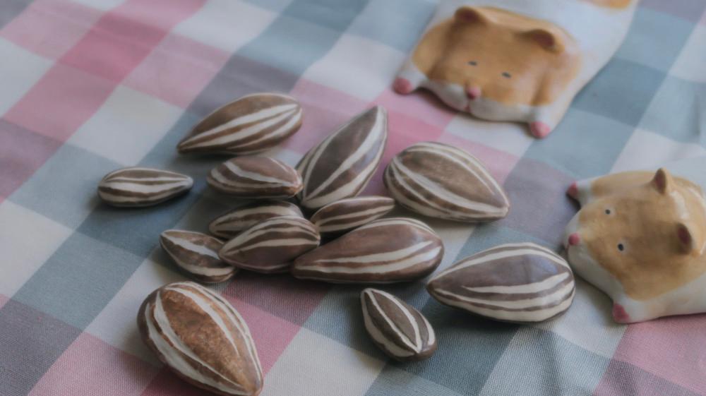 도자기 햄스터를 위한 도자기 해바라기씨 마그네틱 자석