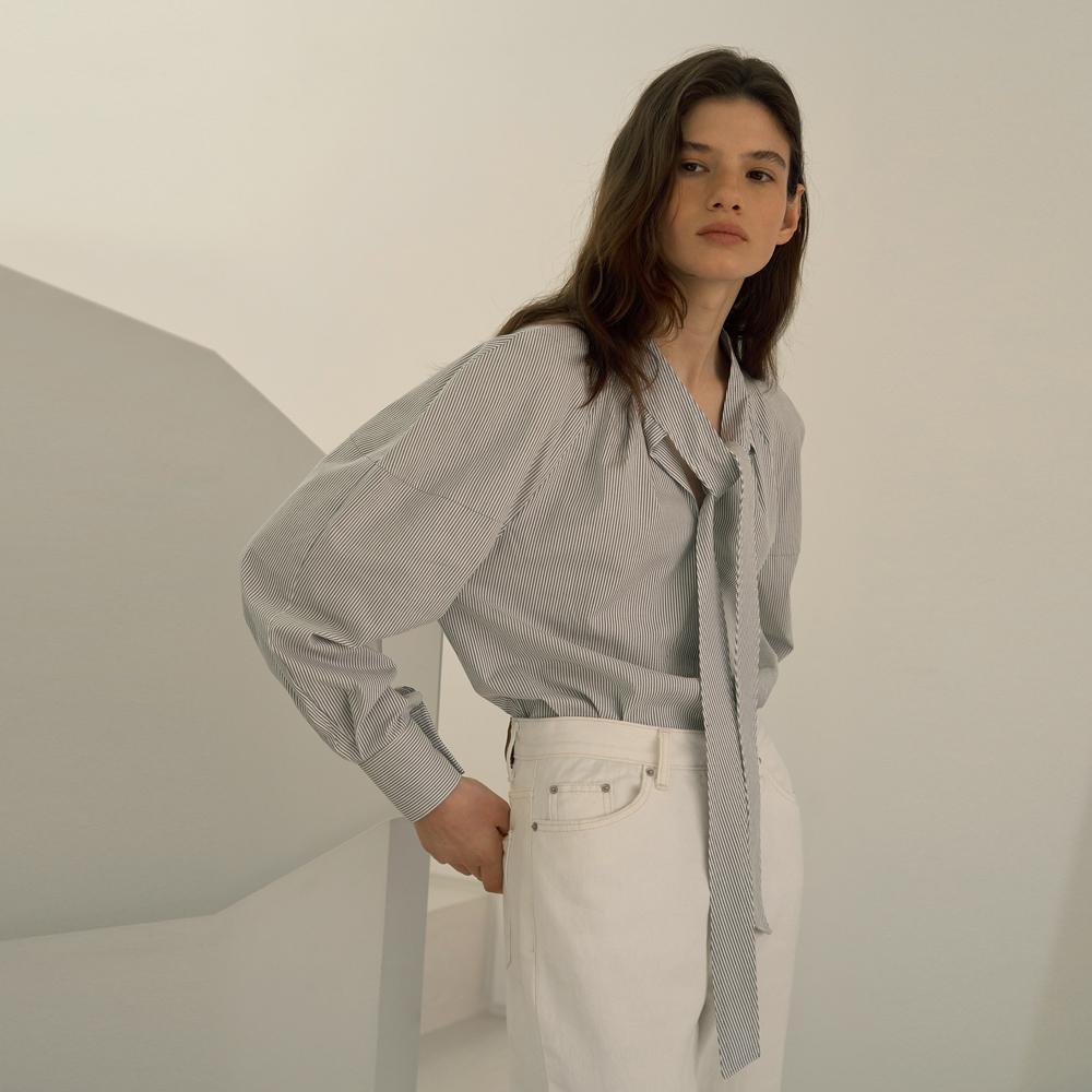 로랑 타이 블라우스 스트라이프