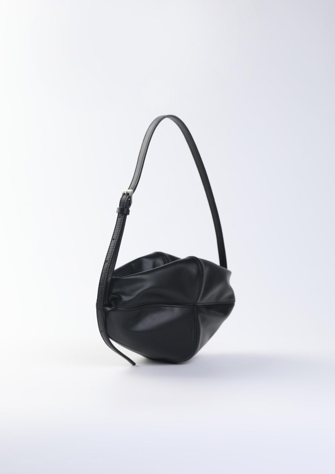mini dol _ black