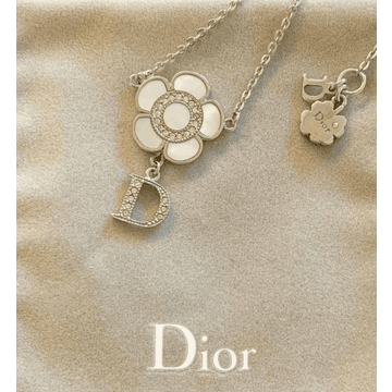 디올 자개플라워 목걸이