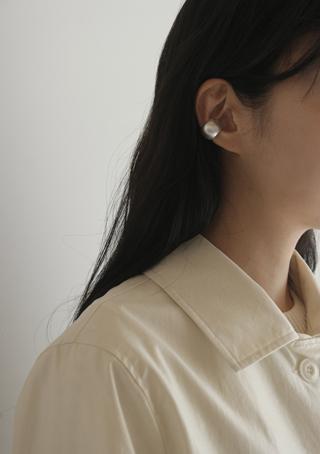 bold silver ear-cuff