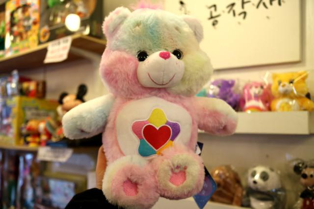 파스텔톤 솜사탕 알록달록 트루하트 케어 베어 곰인형