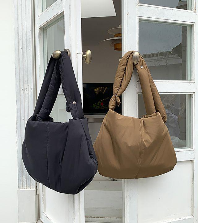 유웨이 패딩 매듭 무지 보부상 가방 겨울 데일리 빅 숄더백 (4color)