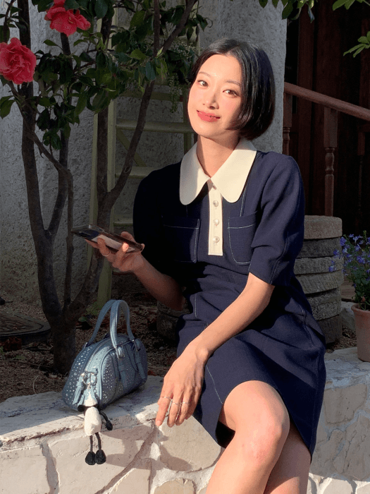 라운드 배색 카라 미니 원피스 OW3MO4160