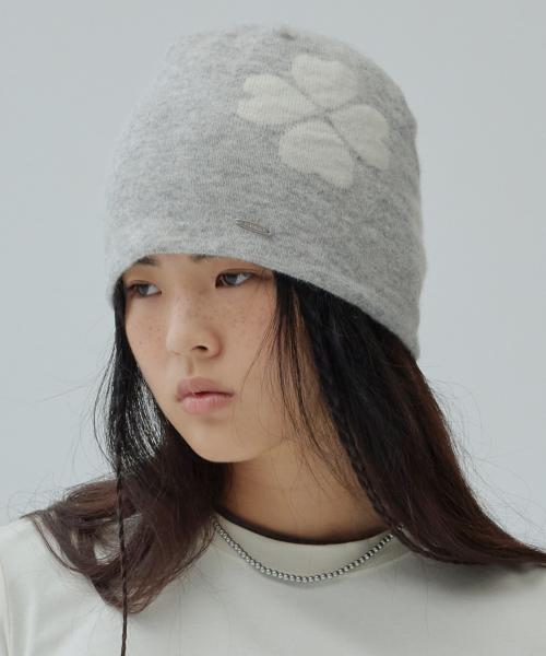 커버낫 우먼(COVERNAT WOMAN)  클로버하트 앙고라 패턴 비니 그레이 - 사이즈 & 후기 | 무신사