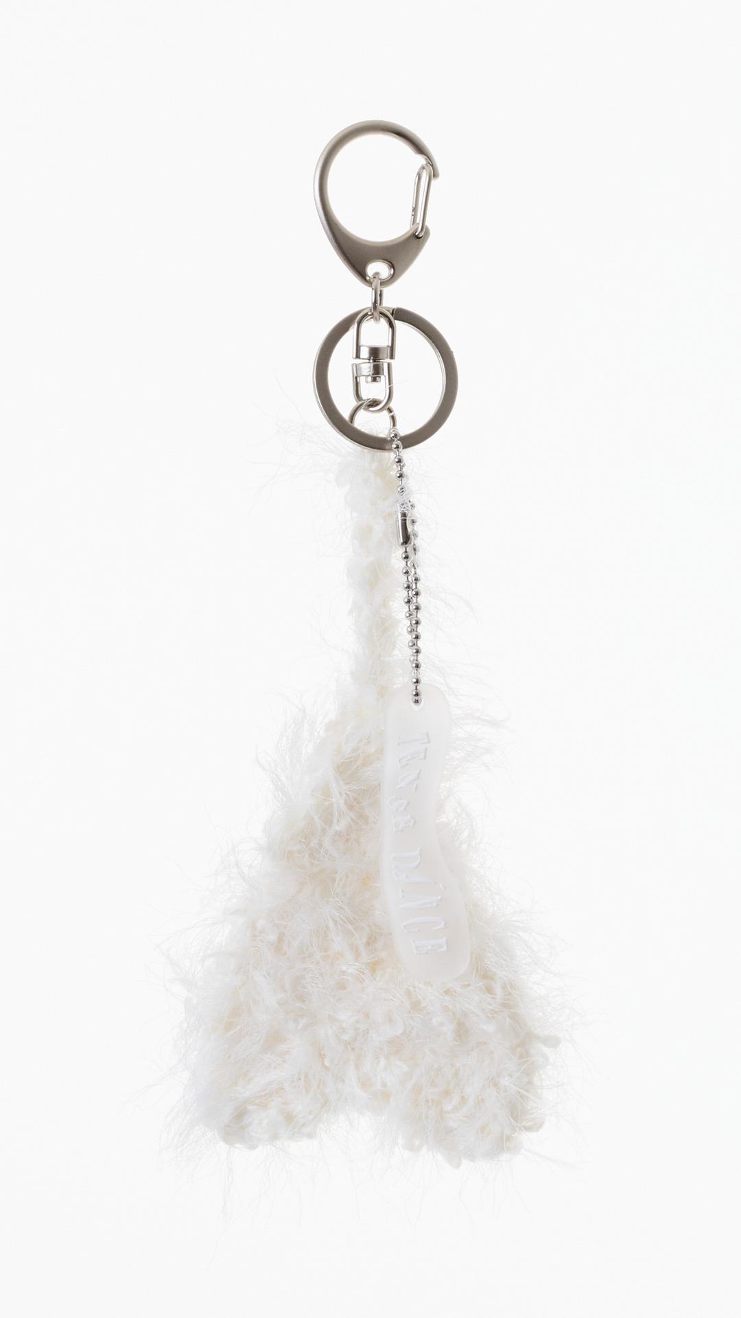 Soft heart key ring_white