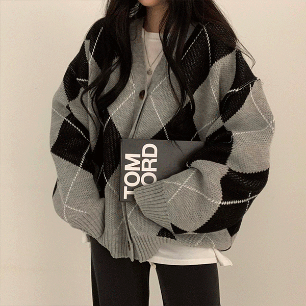 아가일 오버핏 가디건