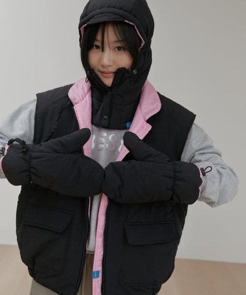 Reversible boxy Puffer vest (Black-Pink)