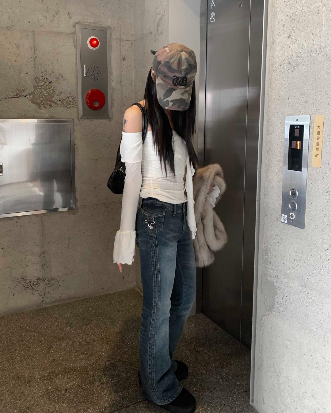하몽 Side pocket boots cut pants