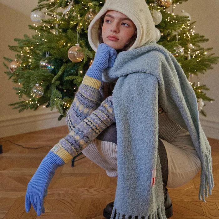 FLUFFY HEAVY WOOL MUFFLER_4COLORS_SKY BLUE