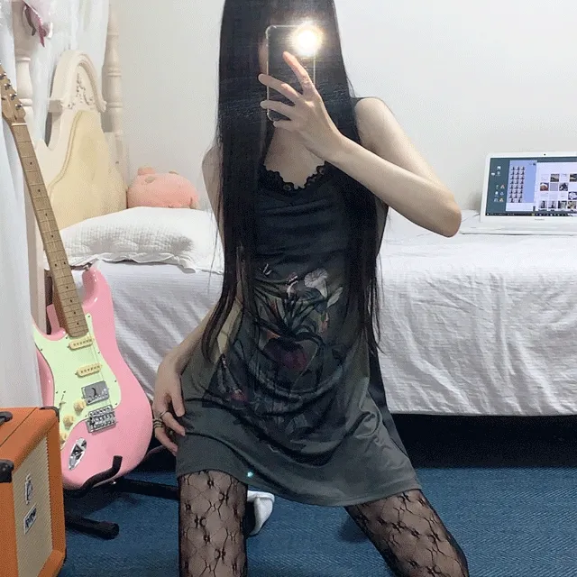 빈티지 플라워 슬리브리스 미니 드레스