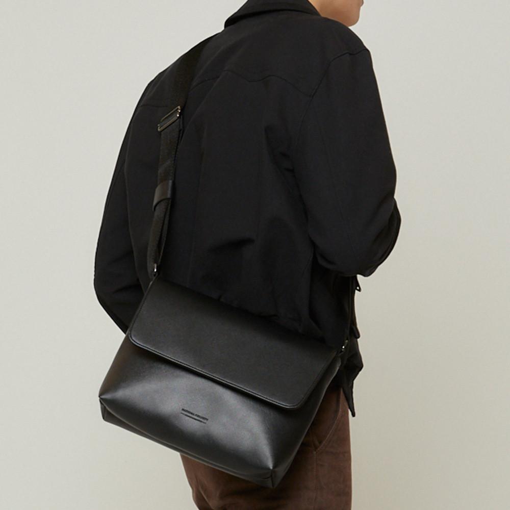 내셔널 퍼블리시티 ANZA SF 가죽 메신저 크로스백