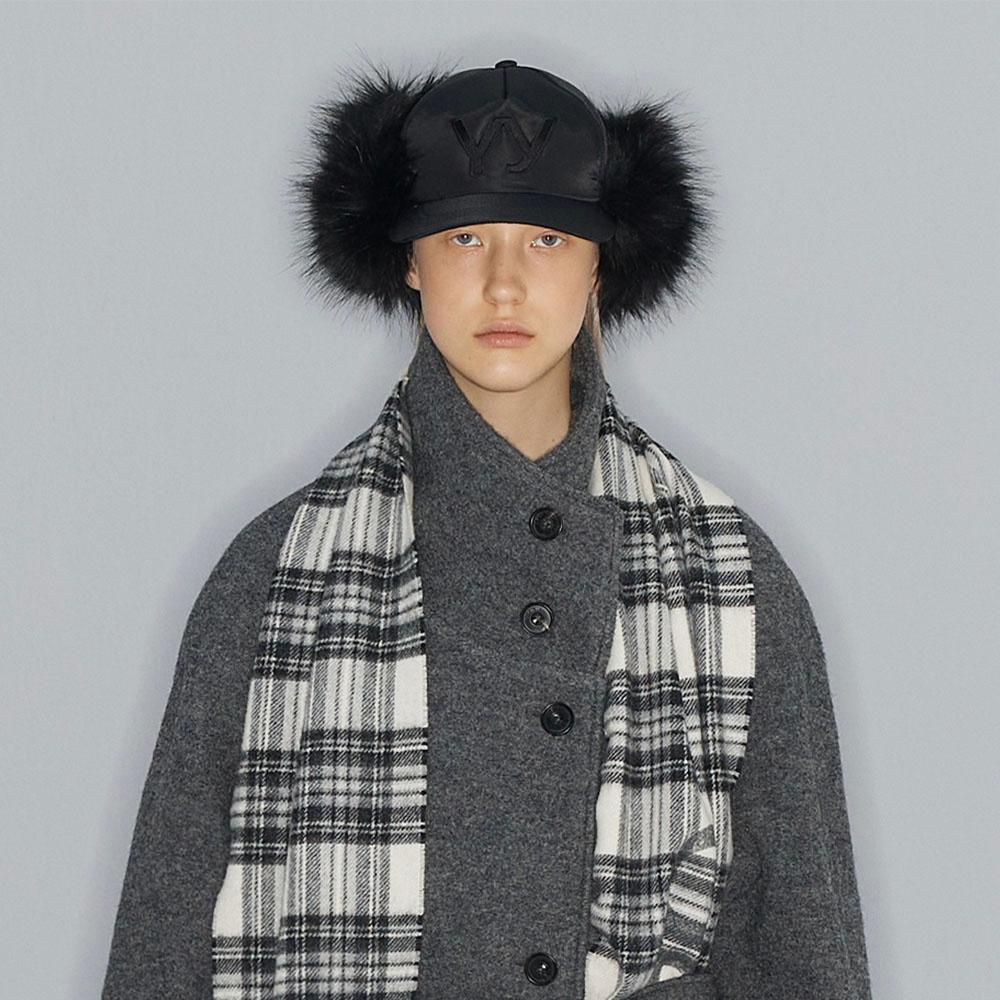 FAUX FUR EARFLAP CAP (BLACK)