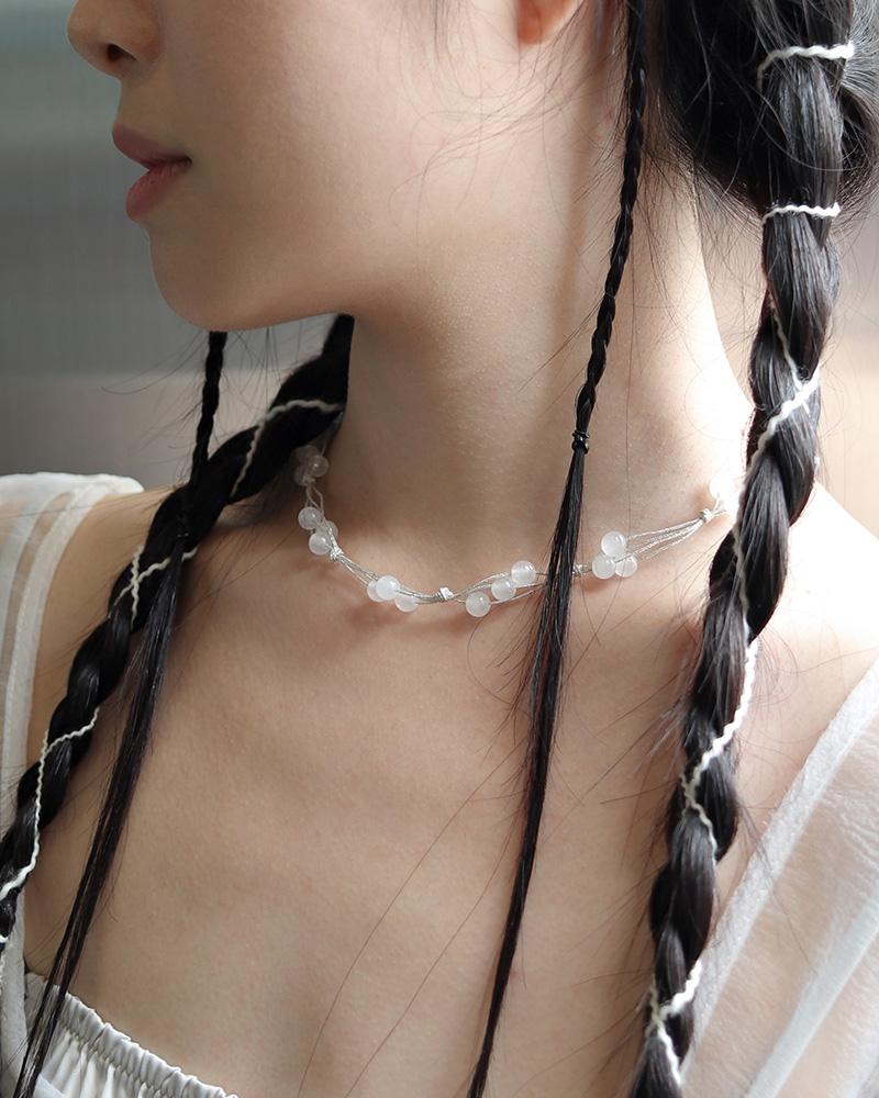 Knot necklace (white jade)