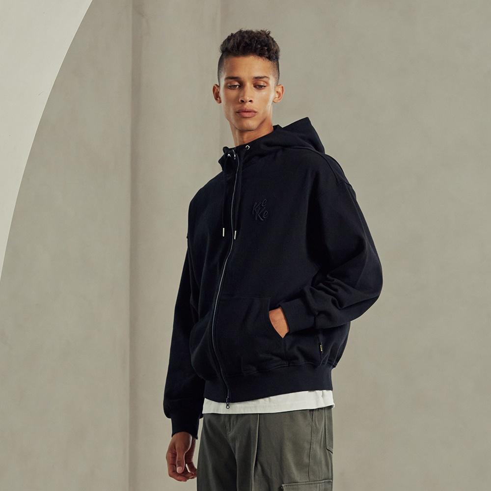 [필로우디] 키크 시그니처 로고 후드 집업 - 블랙