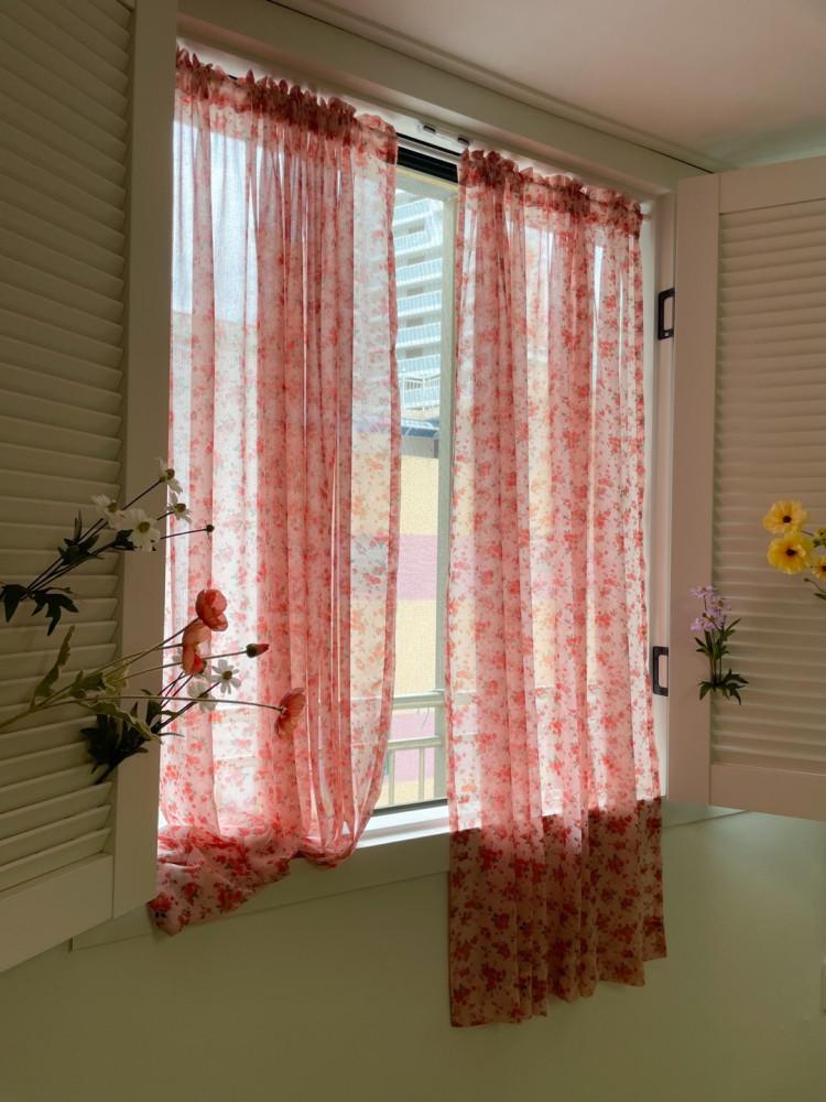 strawberry floral curtain 꽃무늬 빈티지 커튼 쉬폰 플라워 레트로