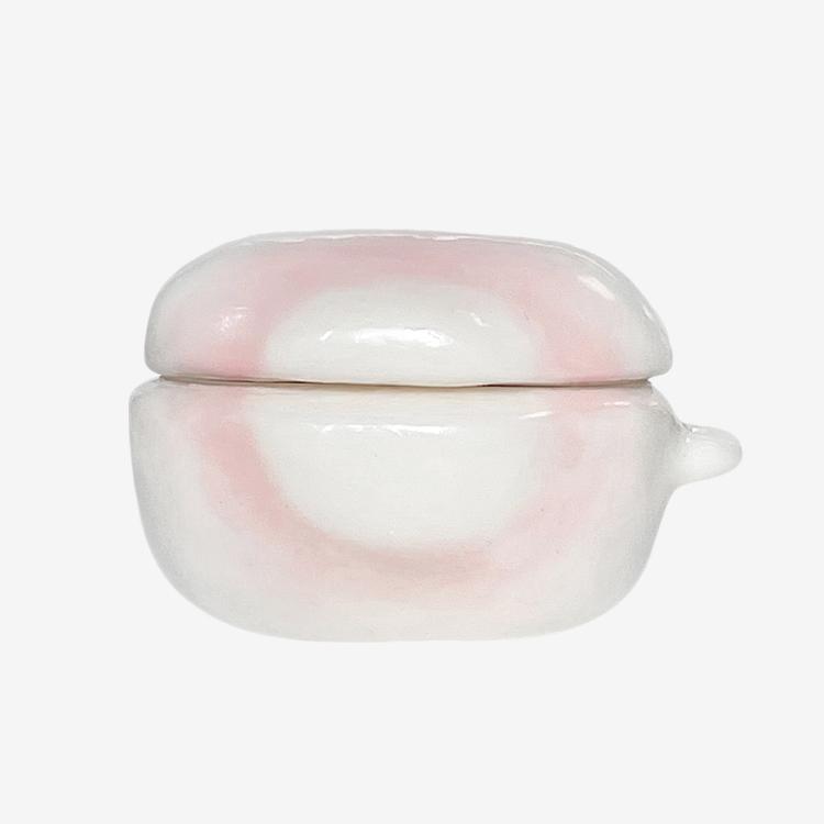 Circle warming airpods case