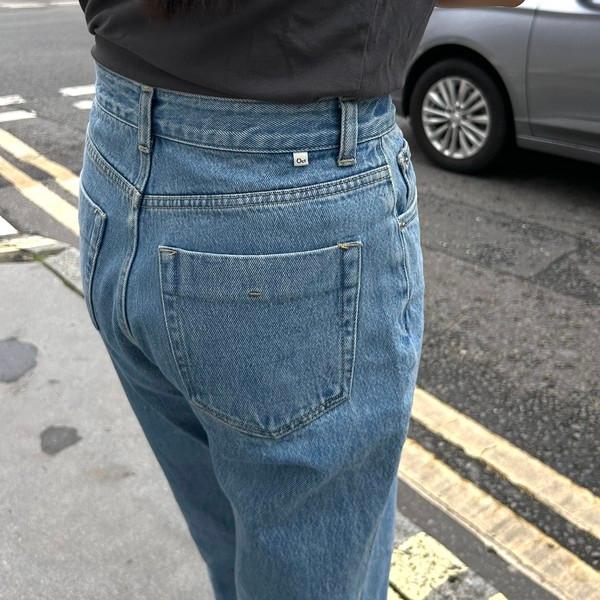 High-waist jean