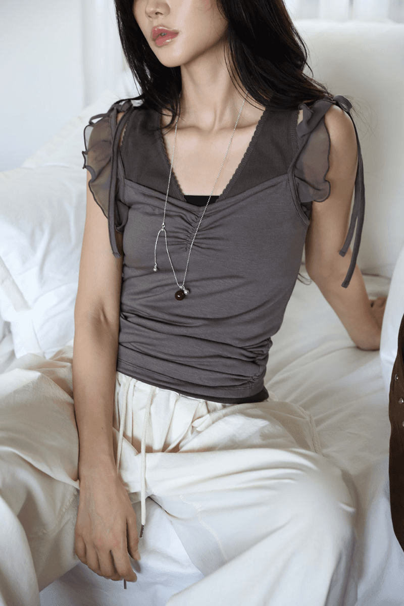 버터플라이 쉬폰 나시