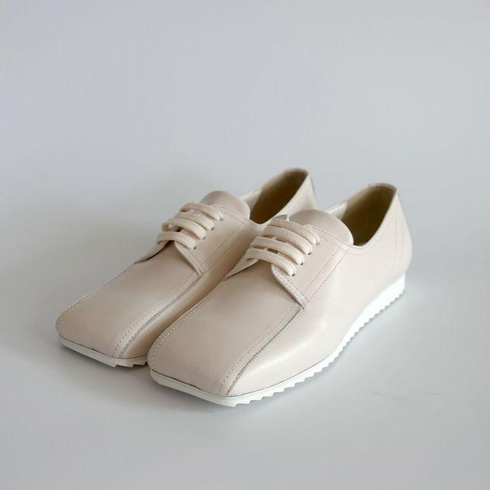 jenna sneakers / ivory