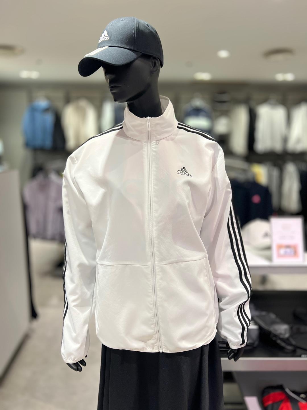 [아디다스] 남성용 3S 레귤러 핏 라이트 우븐 트랙탑 IA9376