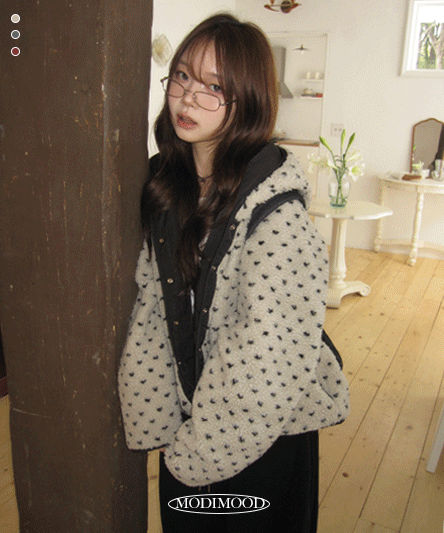 [Cute Outfit🖤] Pearly Reversible Poggle Heart Dot Hooded Jumper - 3 Colors