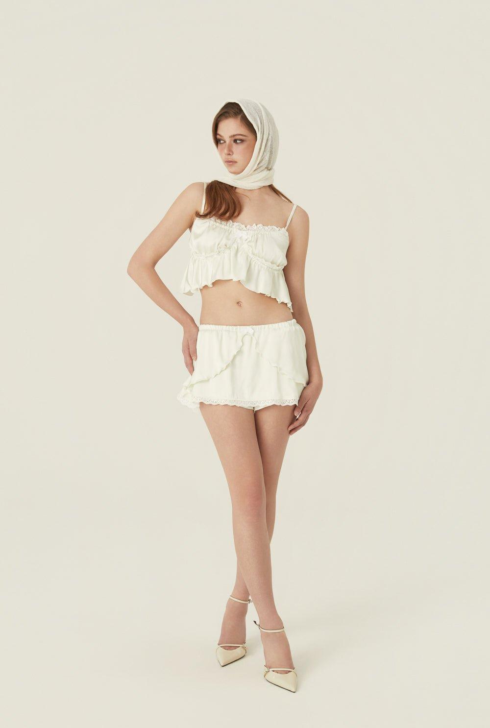 [releasing 06.11 12pm KST] Milky ribbon top