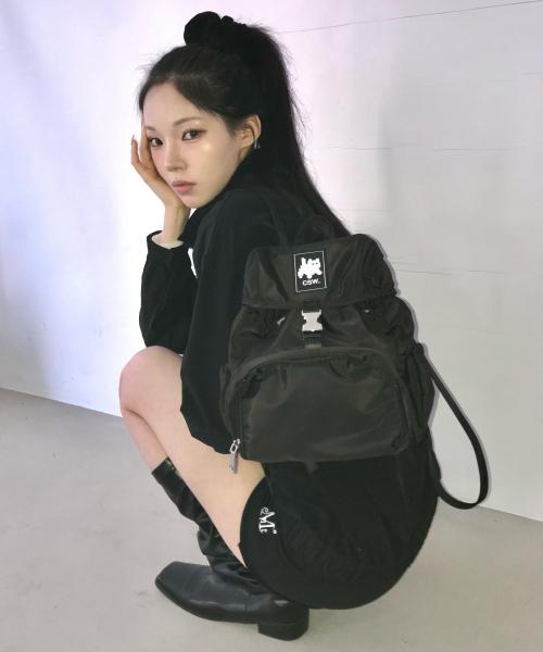 [무센트 X 캣세월 콜라보] 테일 버클 스트링 미니 백팩 (남녀공용)