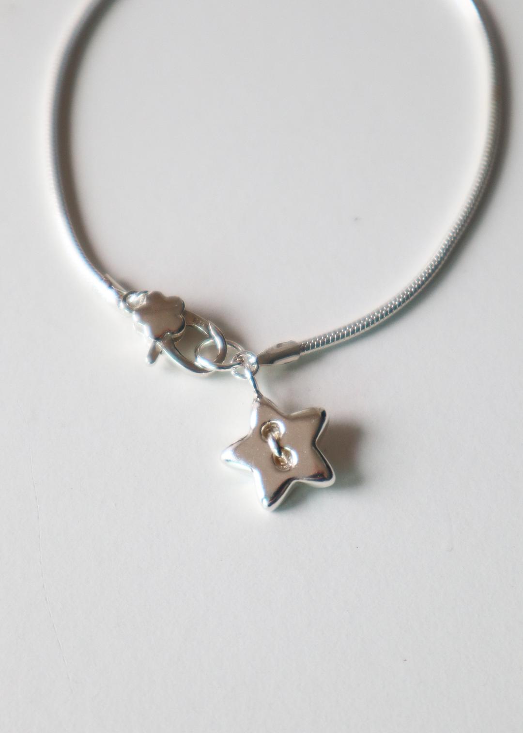 button bracelet (pre-order)