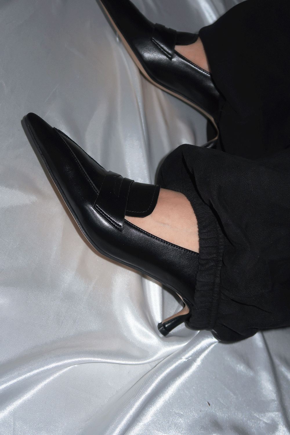 위위미유 GIRAFFE STILETTO HEEL / 지레프 스틸레토 힐