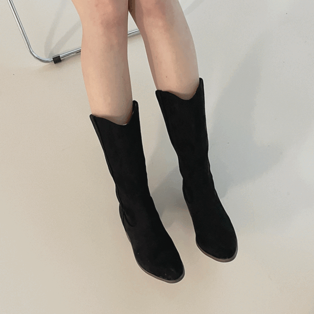 인생핏 스웨이드 브이컷 미들굽 미들부츠