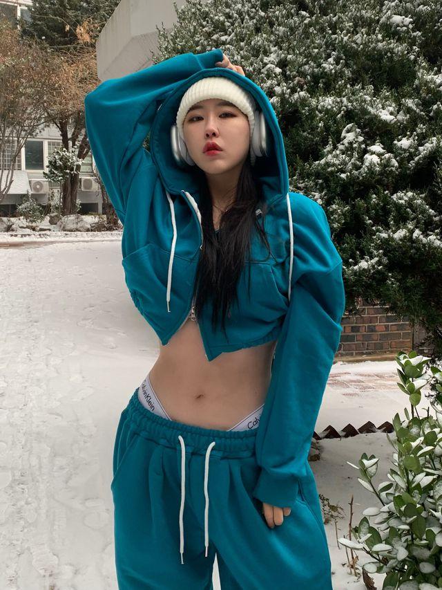 (4계절단품/세트) 탄탄 투웨이 후드집업 벌룬팬츠 트레이닝 세트 트레이닝복 Y2K 로우라이즈 유니크 빈티지 조거팬츠 크롭 숏_콘니유